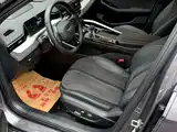 Фото 3 - Geely Preface
