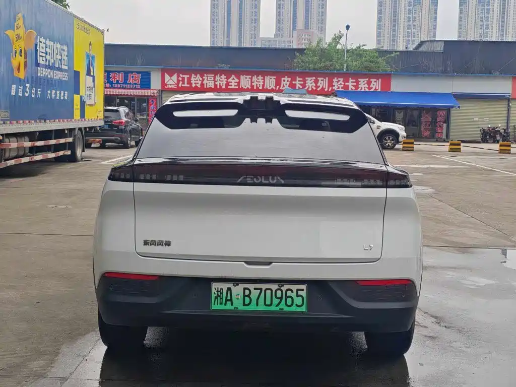Dongfeng Aeolus Dongfeng Fengshen L7 2025 2025 518 Enjoyment