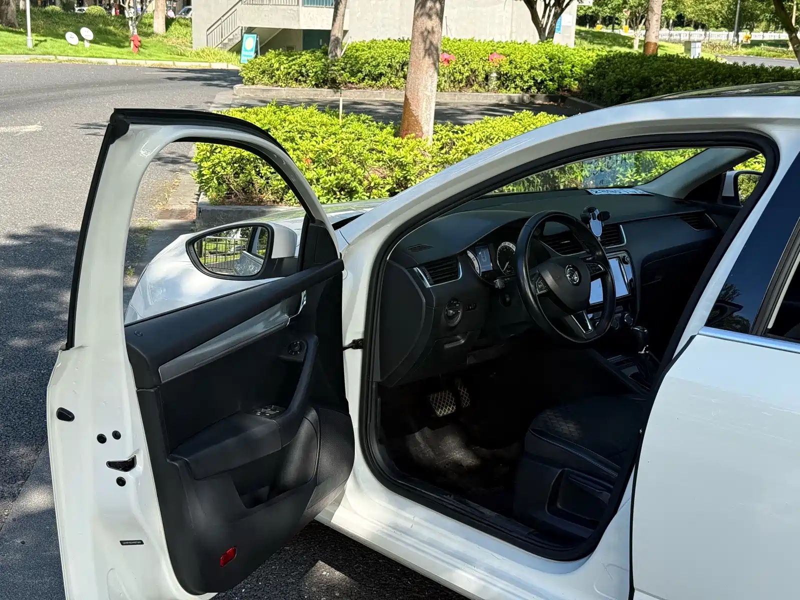 Фото 4 - Škoda Octavia