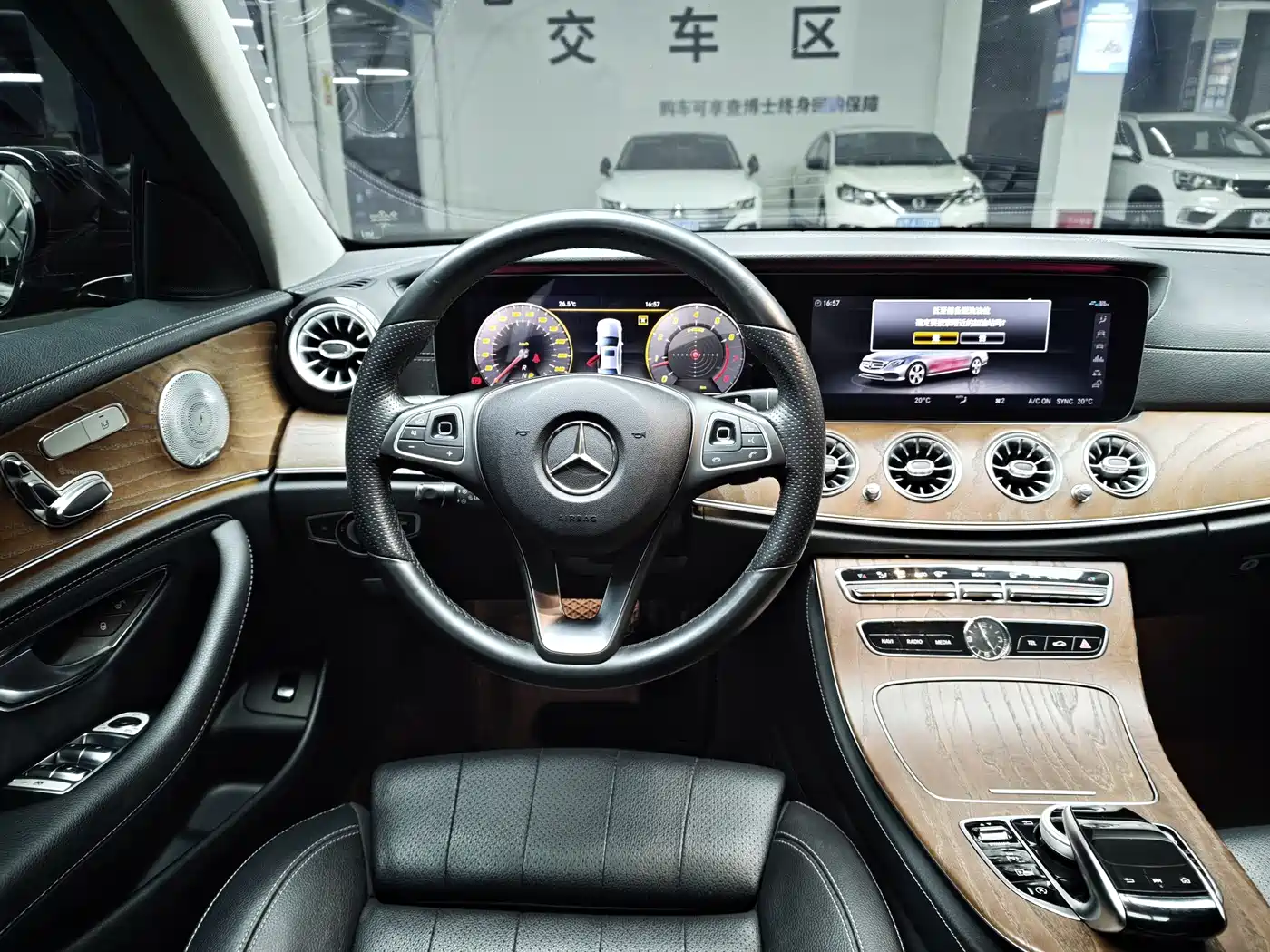 Mercedes-Benz E-Class 2018 E 200 L фото 7