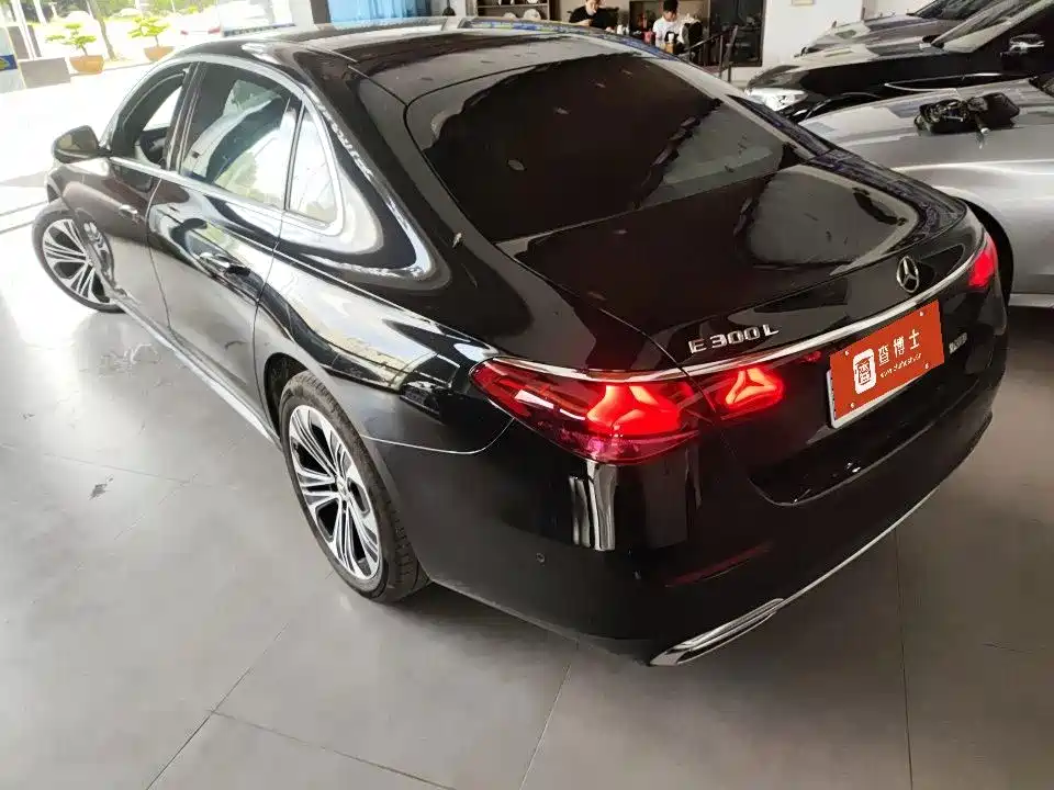 Mercedes-Benz E-Class 2026