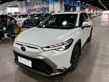 Photo 2 - Toyota Frontlander