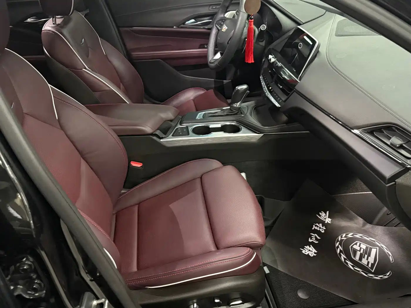 Cadillac CT4 2021 28T Premium Edition фото 9