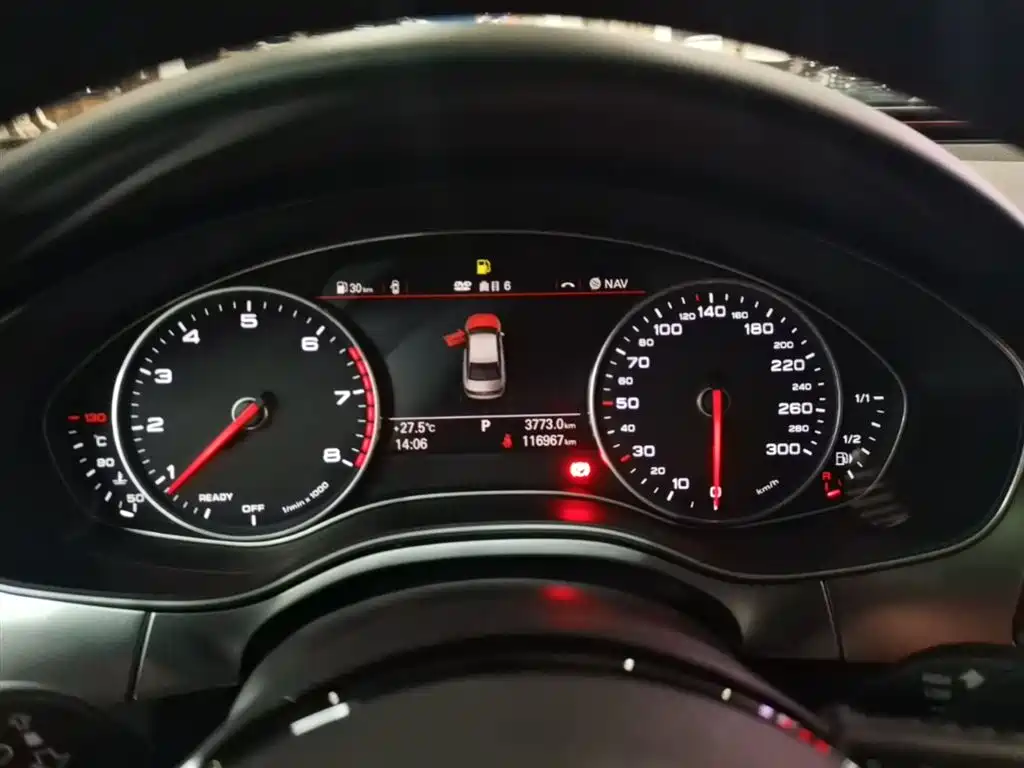 Audi A6L 2018 30th Anniversary 45 TFSI quattro Sport фото 12