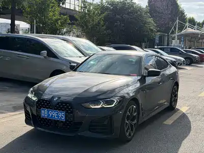 BMW 4