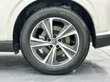 Фото 28 - Lexus RX