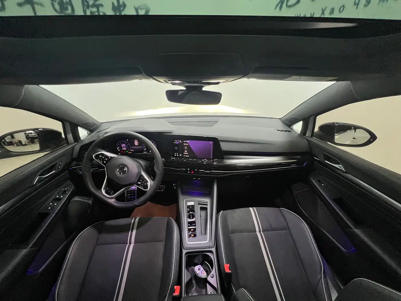 Volkswagen Golf 2021 280TSI DSG R-Line фото 13