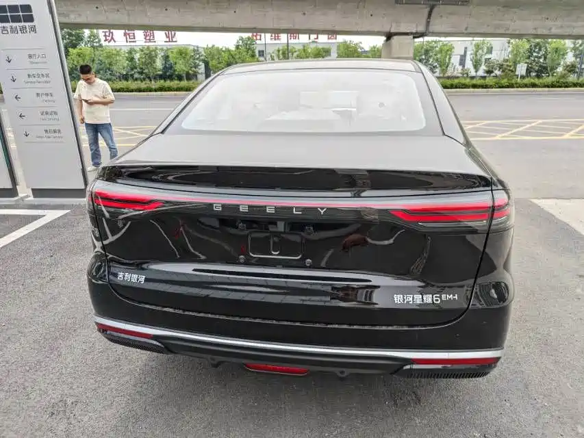 Geely Galaxy Galaxy Stellar 6 2025 Model 125km Free Edition фото 5