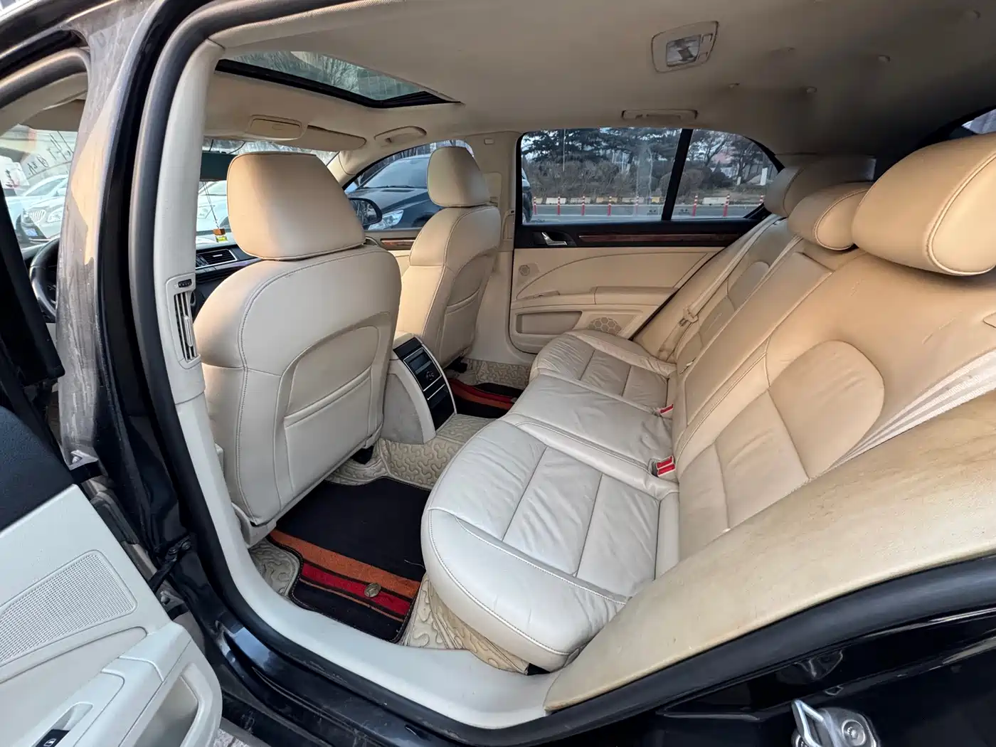 Škoda Superb 2012 1.4TSI DSG Elegance Edition фото 8