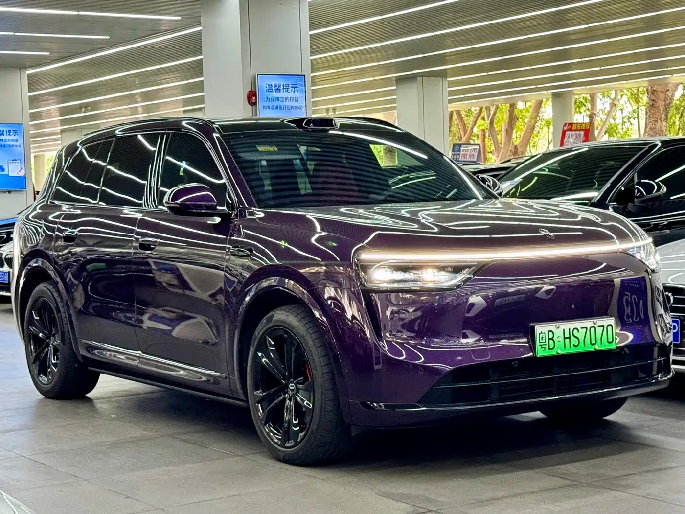 AITO Wenjie AITO M8 2025 Model Extended Range Max+ Edition 53.4kWh 6-Seater