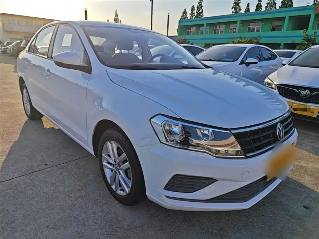 Volkswagen Jetta 2019 Dream Edition 1.5L Manual Fashion фото 4