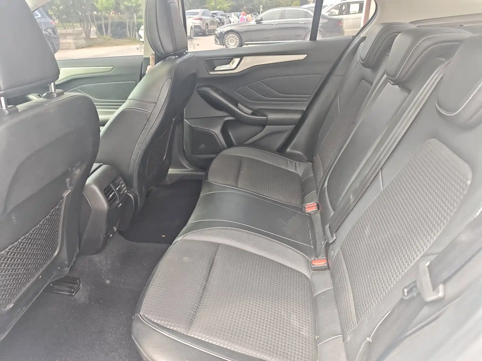 Фото 9 - Ford Focus