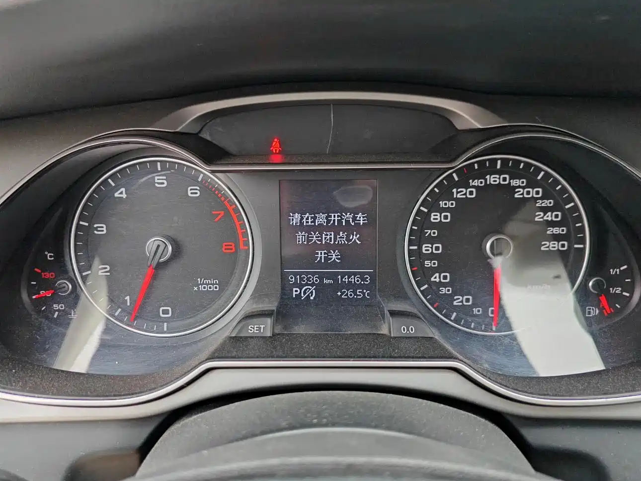 Audi A4L 2016 30 TFSI Automatic Comfort фото 10