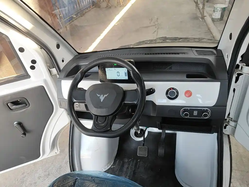Dali Niumowang Dali Bull King D02 2026 2023 120km Flatbed Comfort