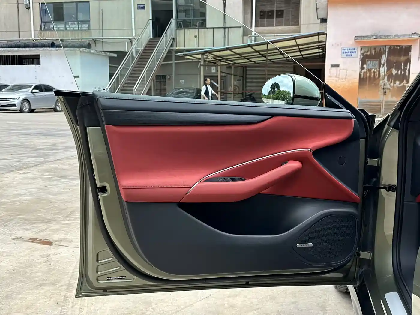 XIAOMI CAR XIAOMI SU7