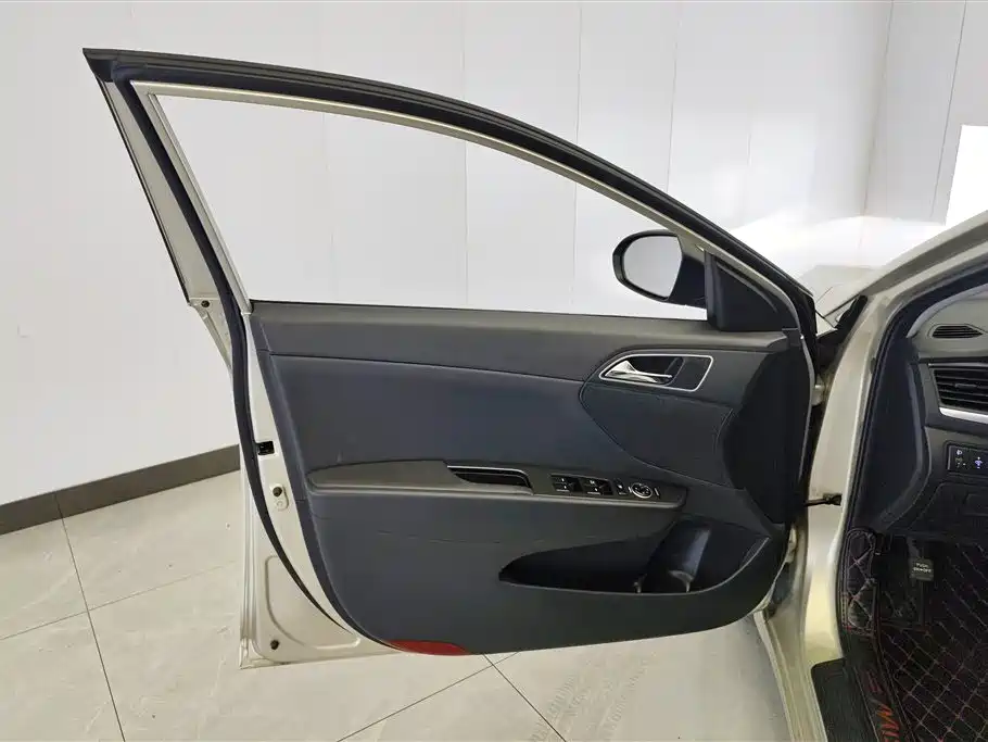 Hyundai Mistra 2017 1.8L Automatic Prestige DLX (China V) фото 7