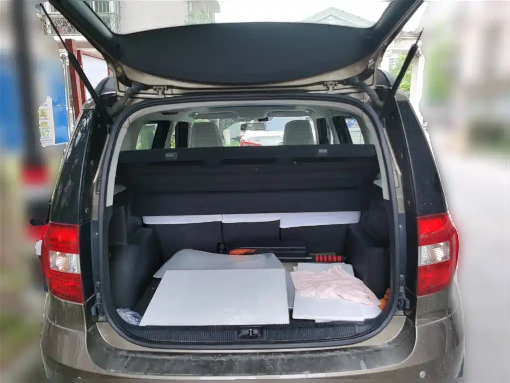 Škoda Yeti 2016 1.4TSI DSG Forward Edition фото 10