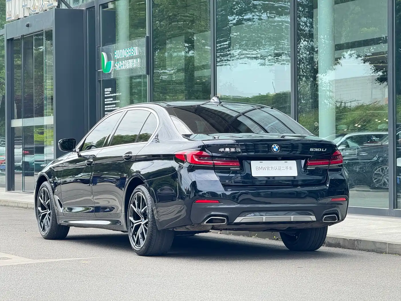 BMW 5 Series 2023 530Li Premium M Sport Package фото 5