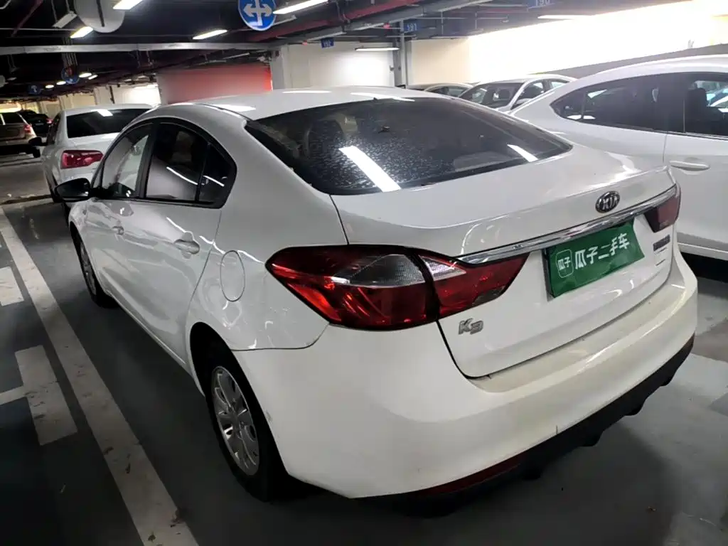 Фото 5 - Kia K3