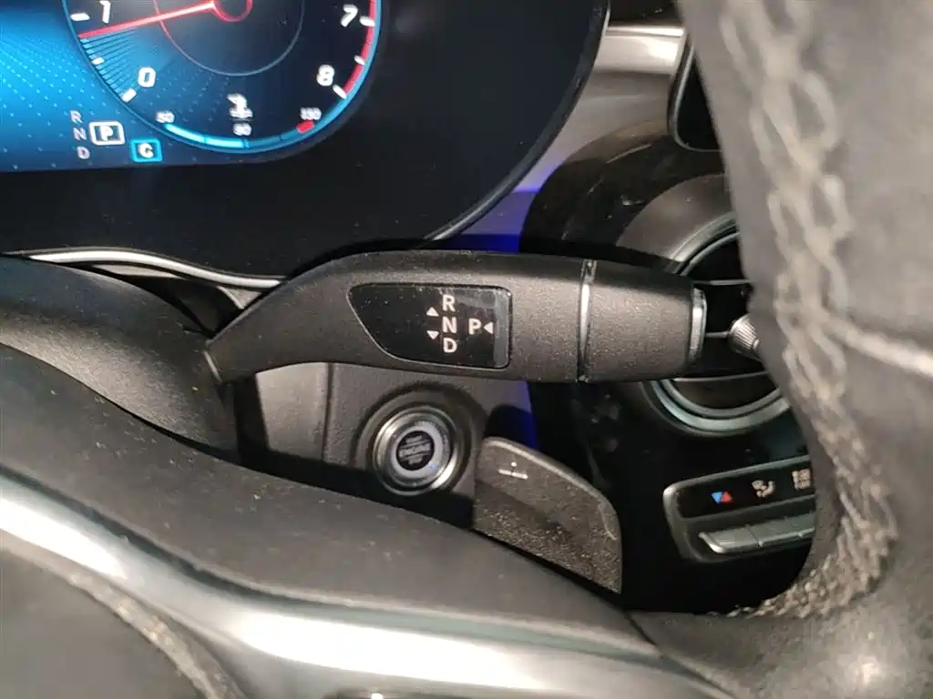Mercedes-Benz GLC 2020 Facelift GLC 260 L 4MATIC Luxury фото 14