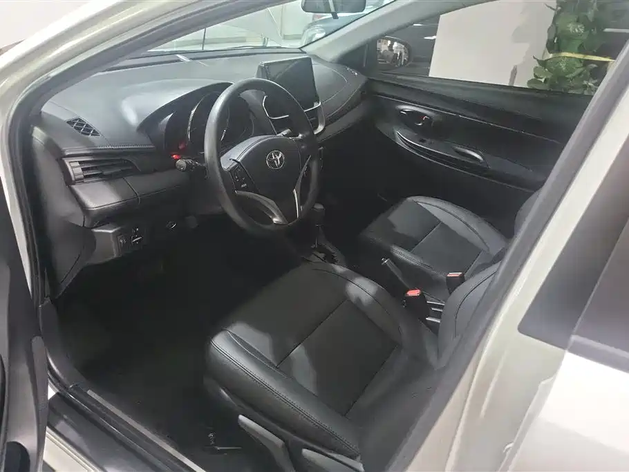 Toyota YARiS L Zhi Xuan 2022 Zhi Xuan X 1.5L CVT Leading PLUS Edition фото 9