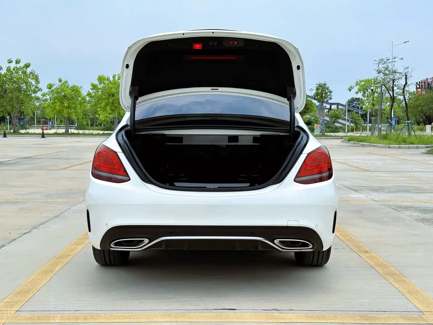 Mercedes-Benz C-Class 2020 C 260 L Sport фото 30