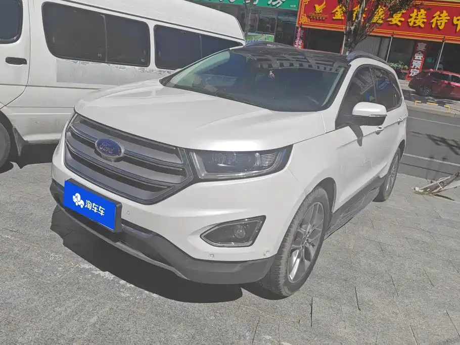 Photo 1 - Ford Edge
