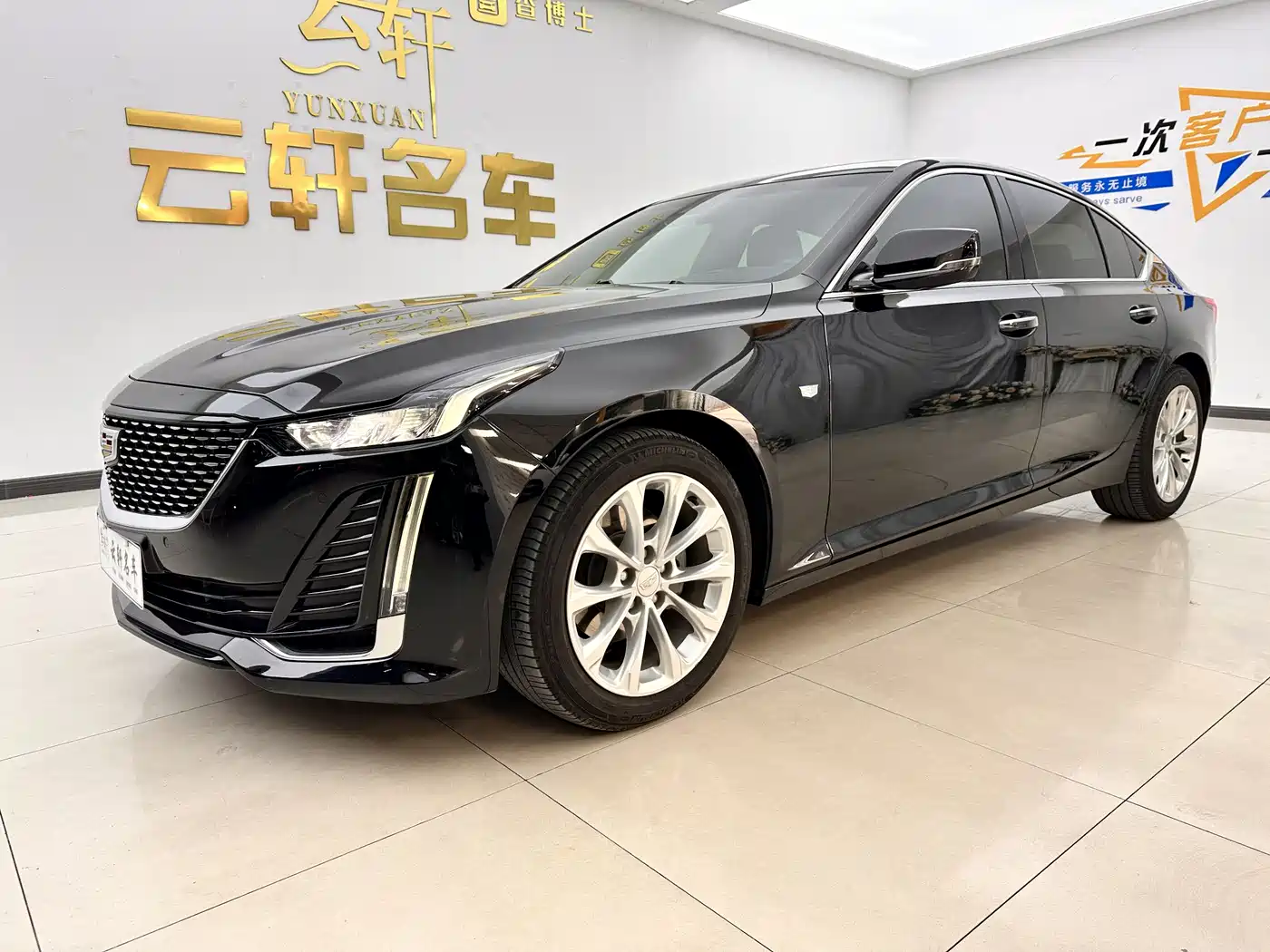 CADILLAC CT5
