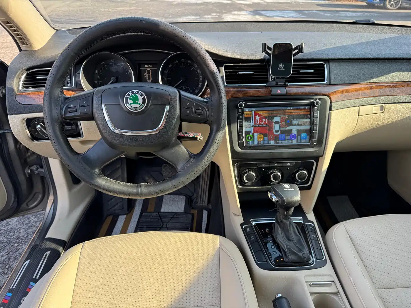 Škoda Superb 2012 1.8TSI Automatic Noble Elegance Edition фото 9