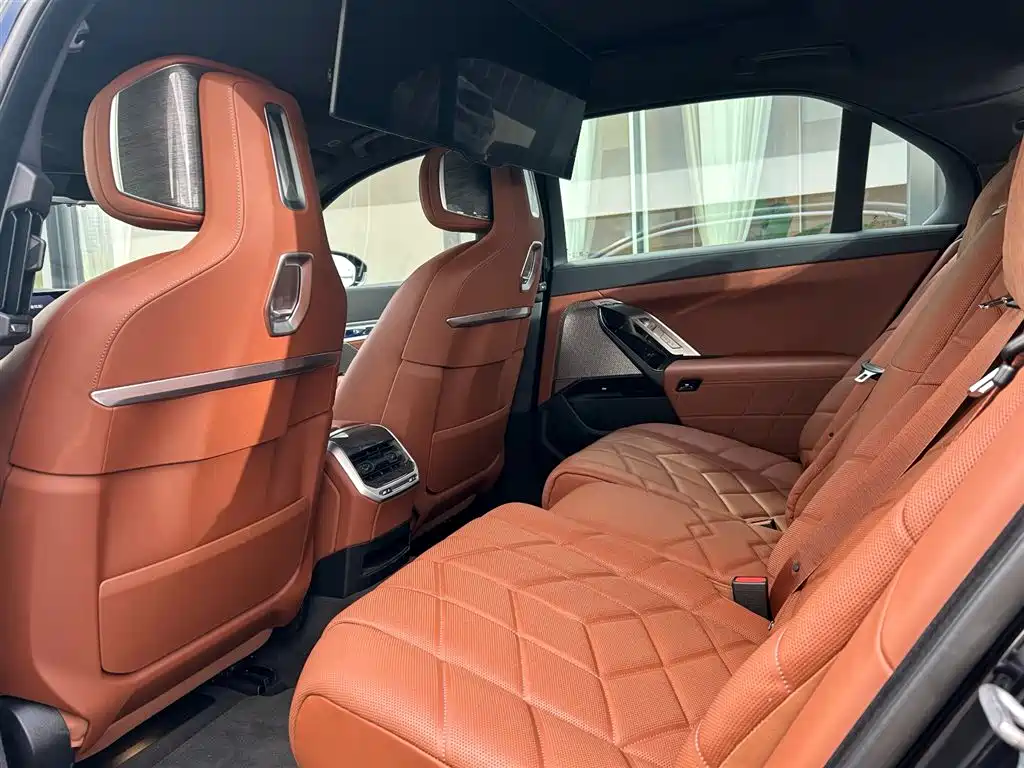 BMW i7 2026 2023 eDrive50L Premium M Sport Package