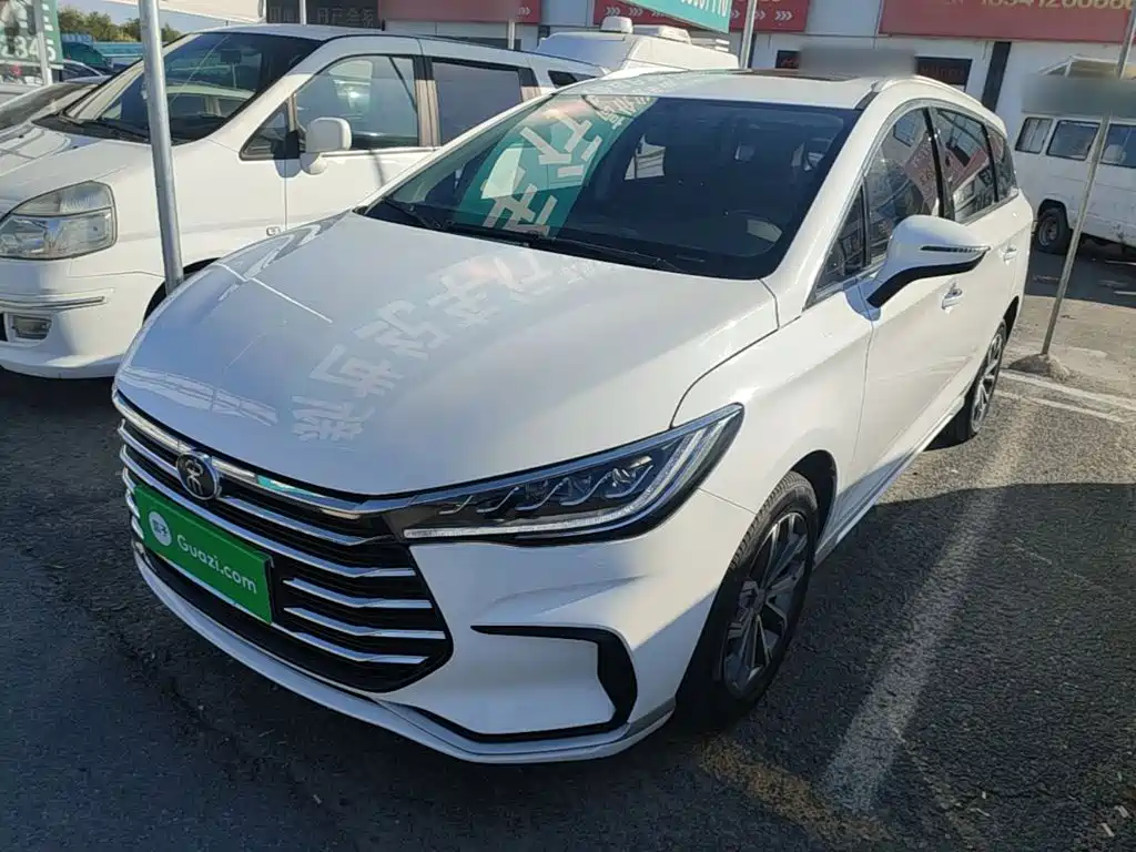 2022 BYD Song MAX