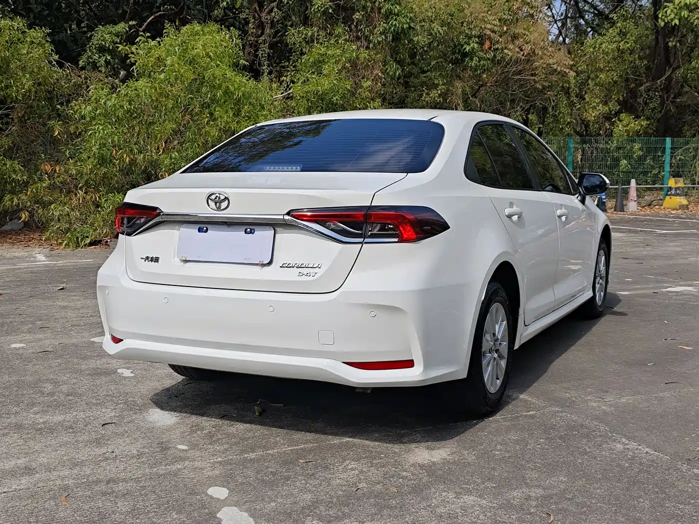 Toyota Corolla 2021 1.2T S-CVT Pioneer PLUS Edition фото 10
