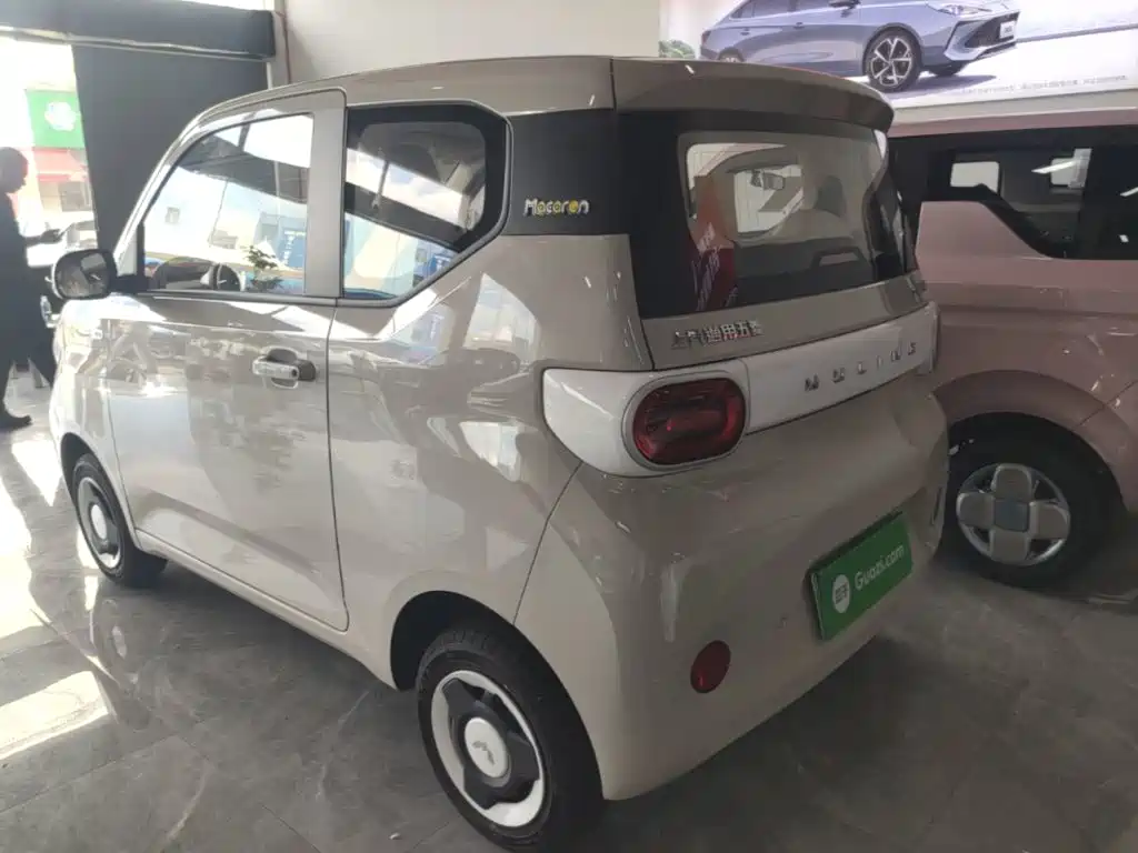 Wuling Motors Hongguang MINIEV 2026 2024 3rd Generation 215km Youth Edition