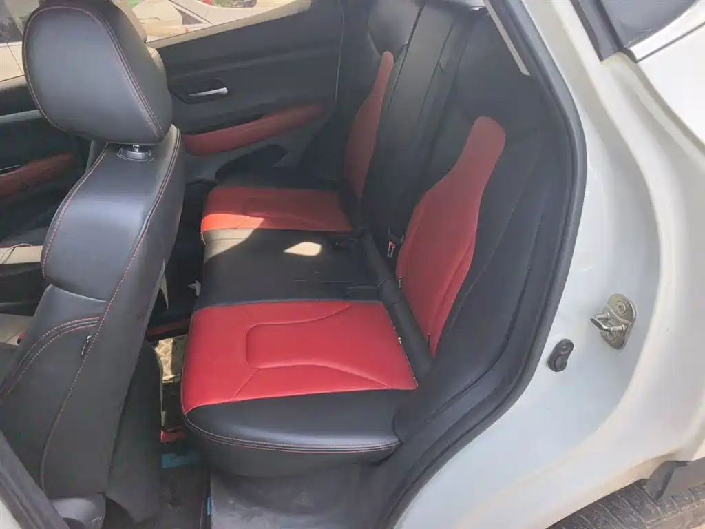 Haval H2s 2018 Blue Label 1.5T DCT Luxury Model фото 15