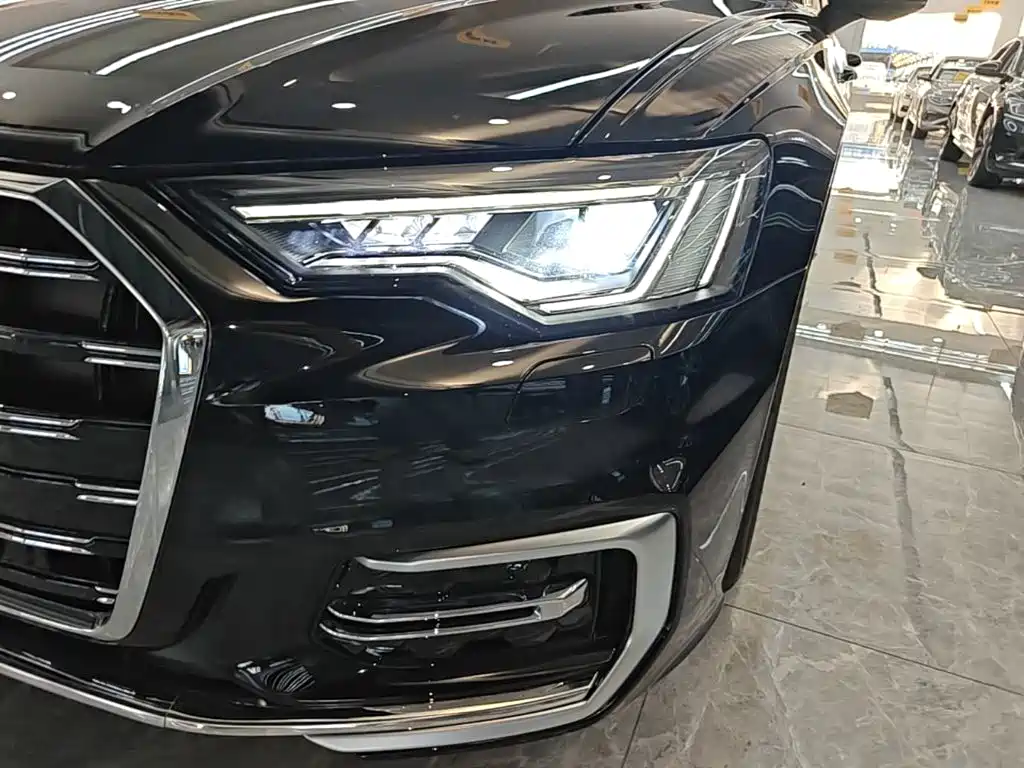Audi A6L 2026 2026 Model Year 45 TFSI quattro Premium Dynamic