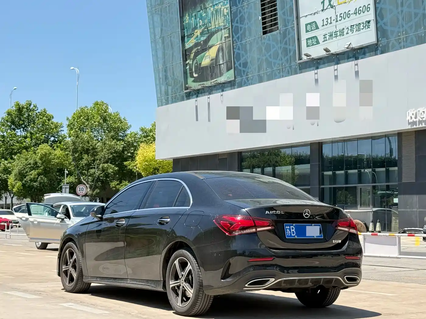 Mercedes-Benz A-Class 2023 A 200 L Fashion фото 7