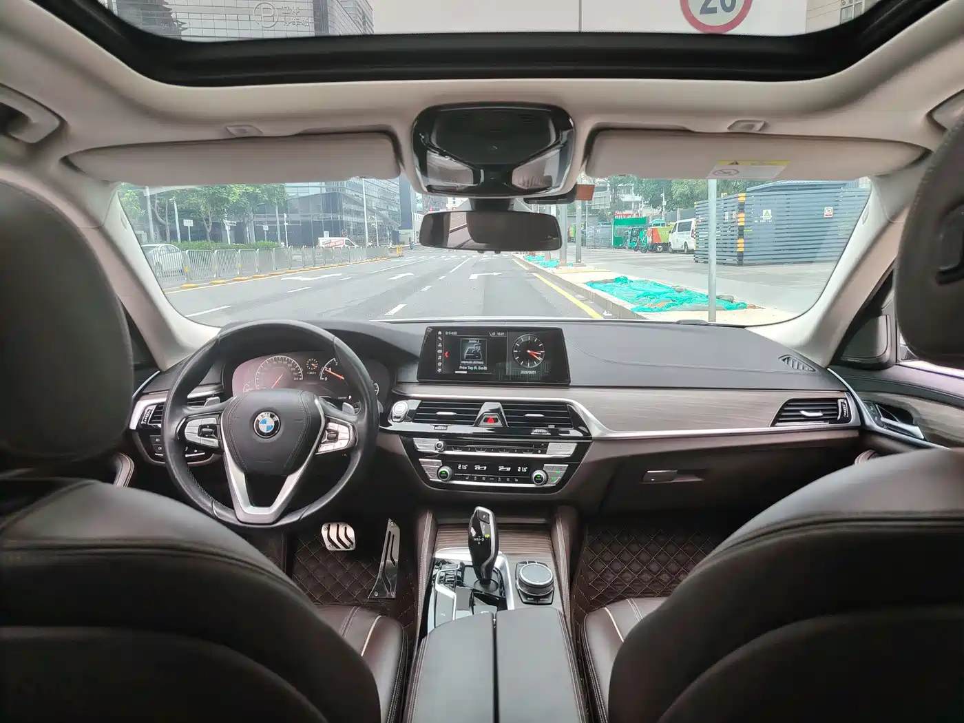 BMW 5 Series 2019 530Li Leading Luxury Package фото 13