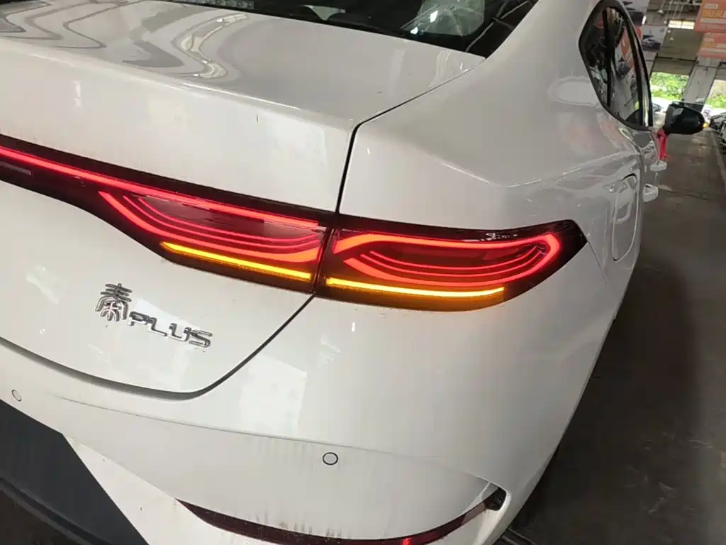 BYD Qin PLUS 2026 2026 DM-i Smart Edition 128KM Progressive