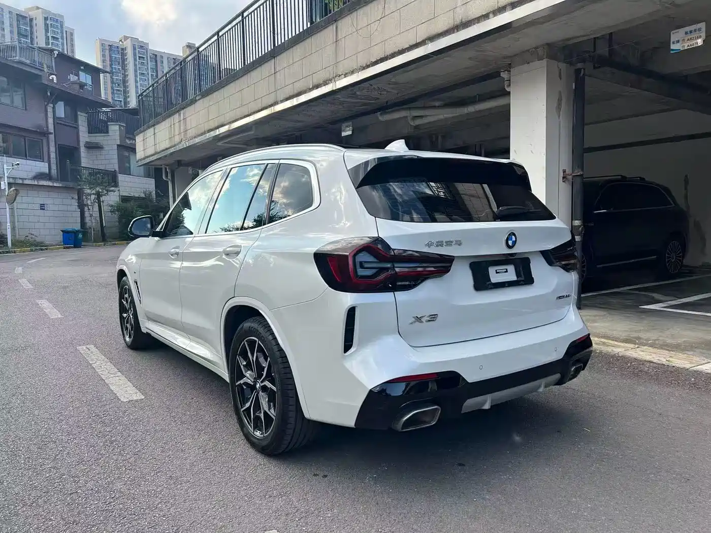Photo 7 - BMW X3