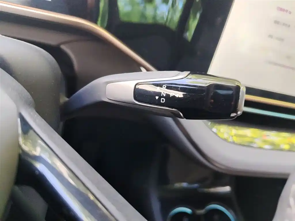Hongqi EH7 2024 Model 760 Pro+ AWD фото 11