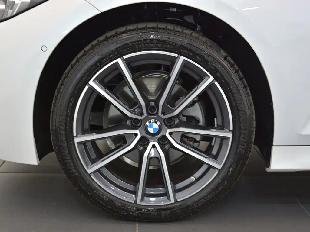 BMW 3 Series 2026 2026 325Li M Sport Package