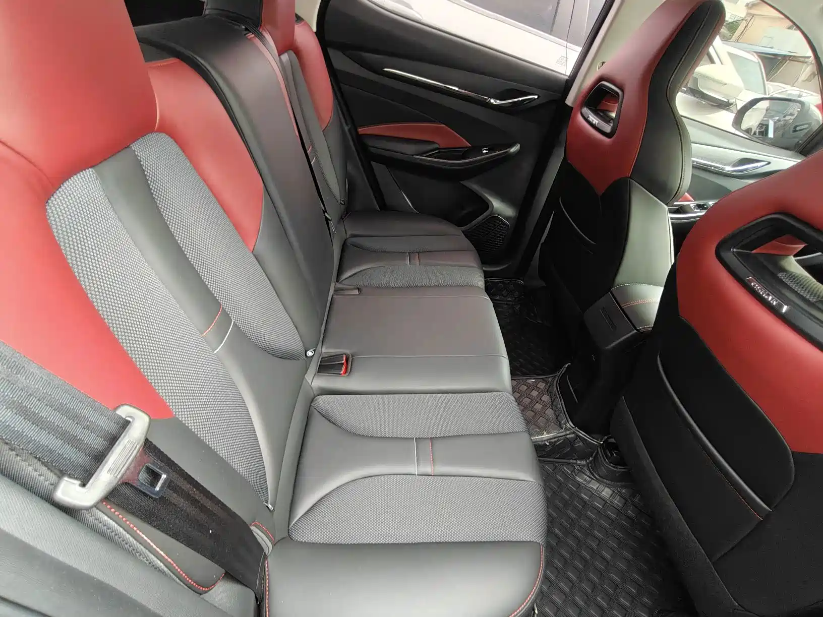 Фото 11 - Changan Oshan Changan Oushang X5