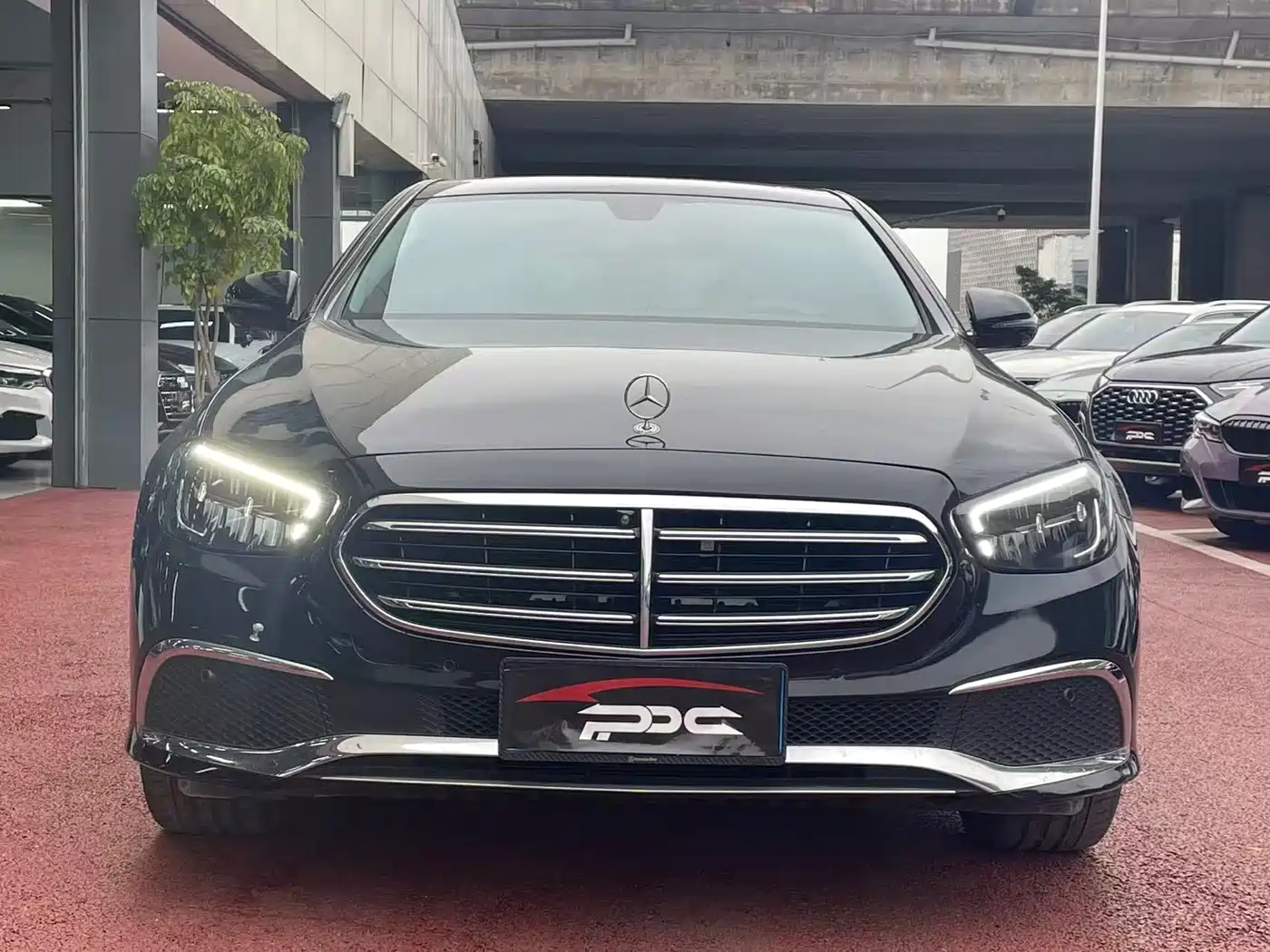 Mercedes-Benz E-Class 2022 E 300 L Luxury фото 2