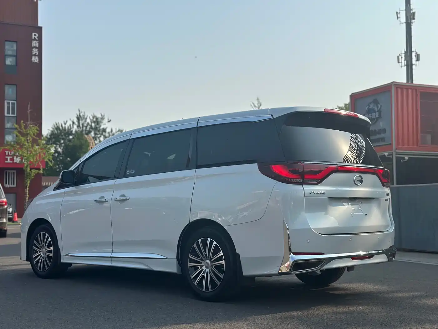 GAC Trumpchi Trumpchi M8 2021 Leading Show Series 390T Ultimate Edition фото 5