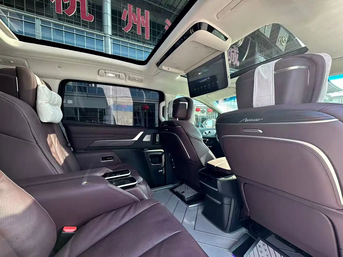 Buick Century 2025 2025 2.0T 7-Seater World Edition