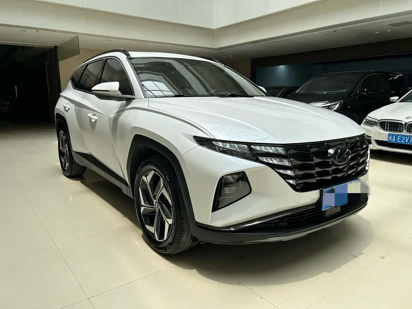 Hyundai Tucson 2023 Tucson L 1.5T Automatic 2WD DLX Luxury Edition фото 3