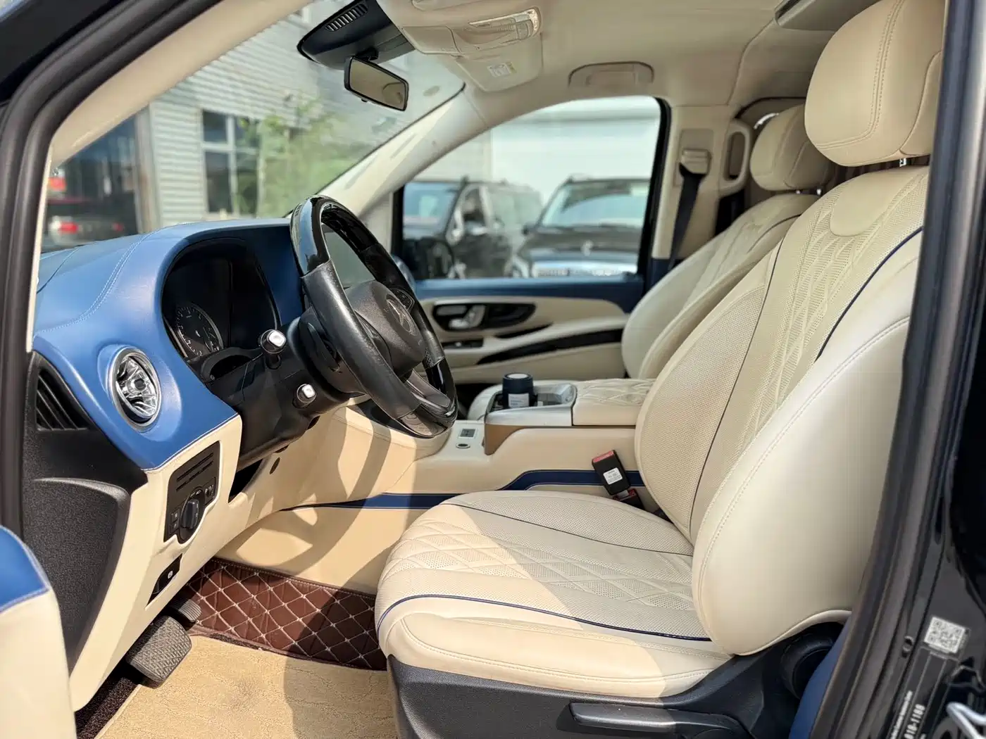 Mercedes-Benz Vito 2018 2.0T Business Edition China VI фото 10