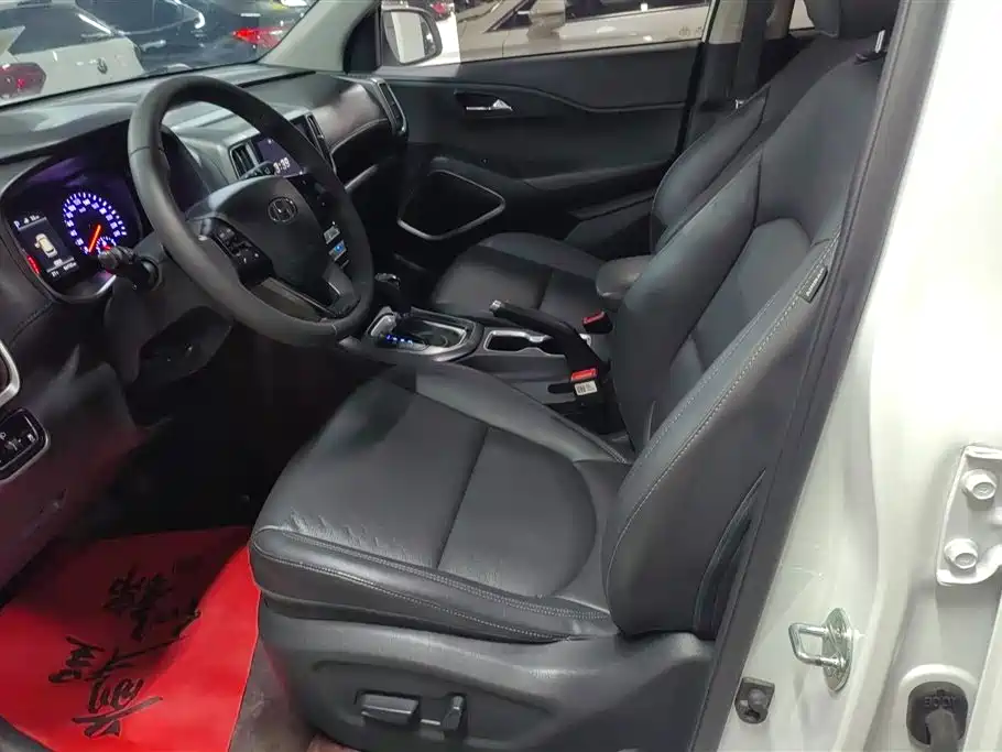 Hyundai Beijing Hyundai ix35 2019 2.0L Automatic 2WD Zhiyong·Enjoy China V фото 9