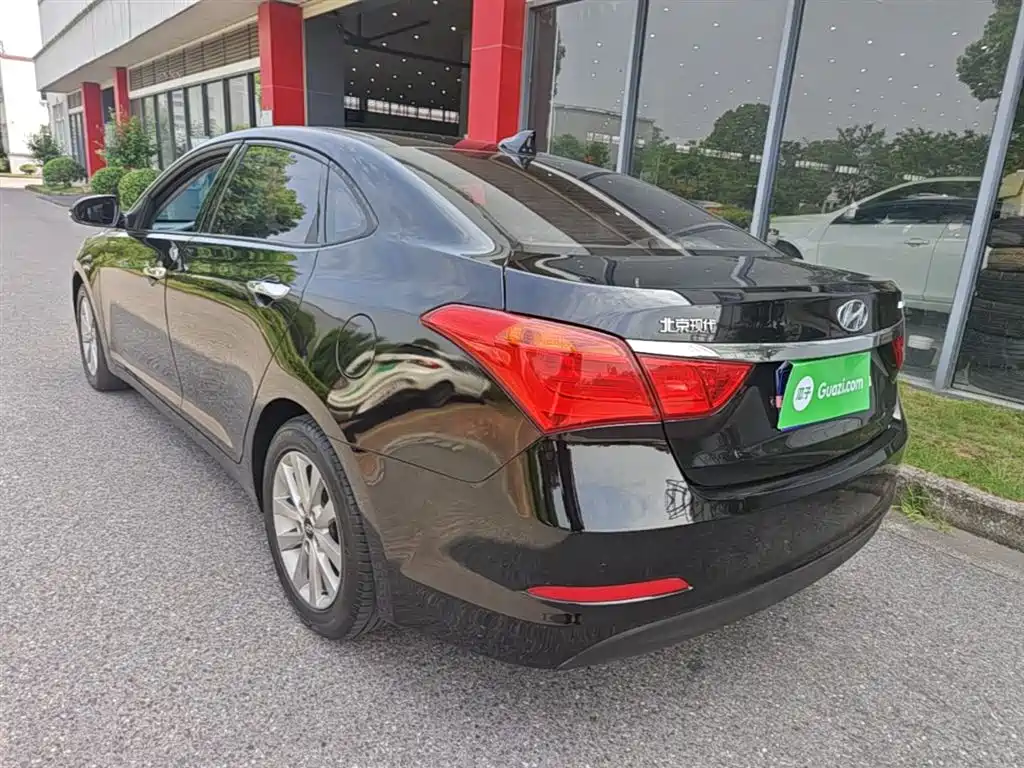 Hyundai Mistra 2014 1.8L Auto Smart GLS фото 5