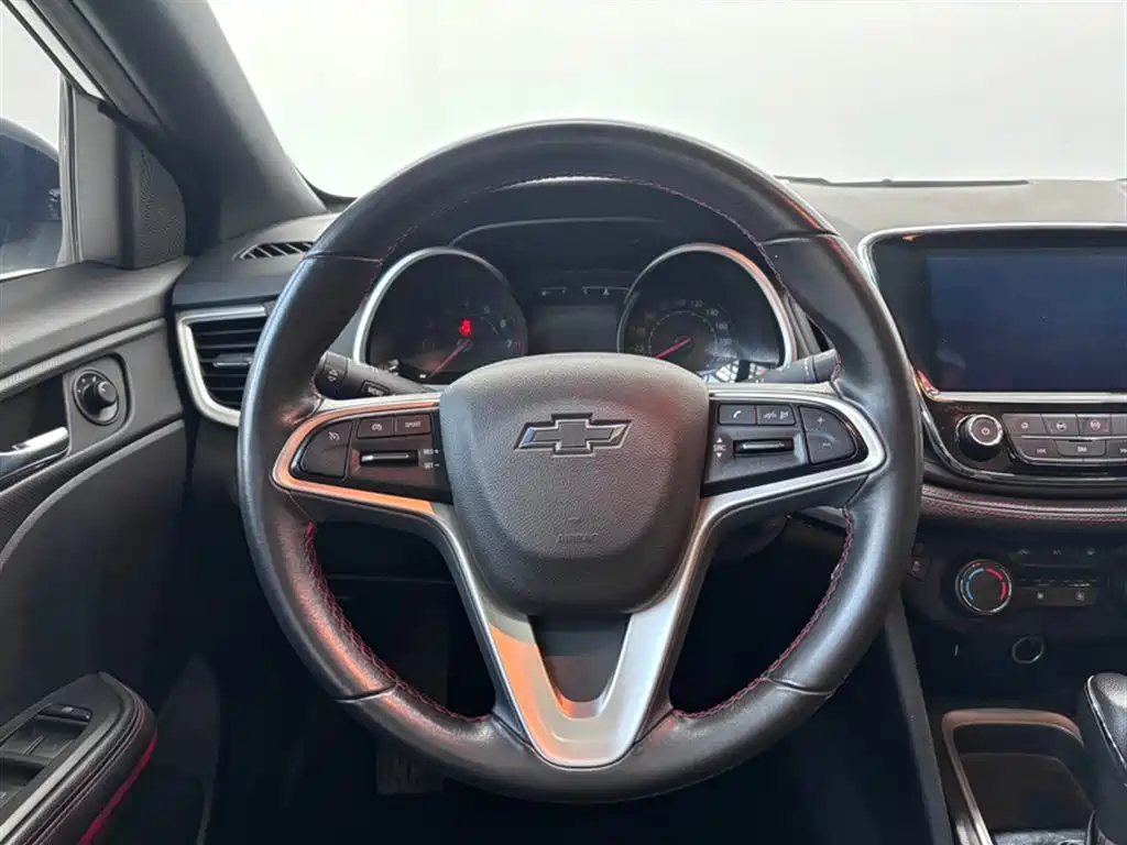 Chevrolet Monza 2020 Mild Hybrid RS 330T Automatic Smooth Edition фото 11